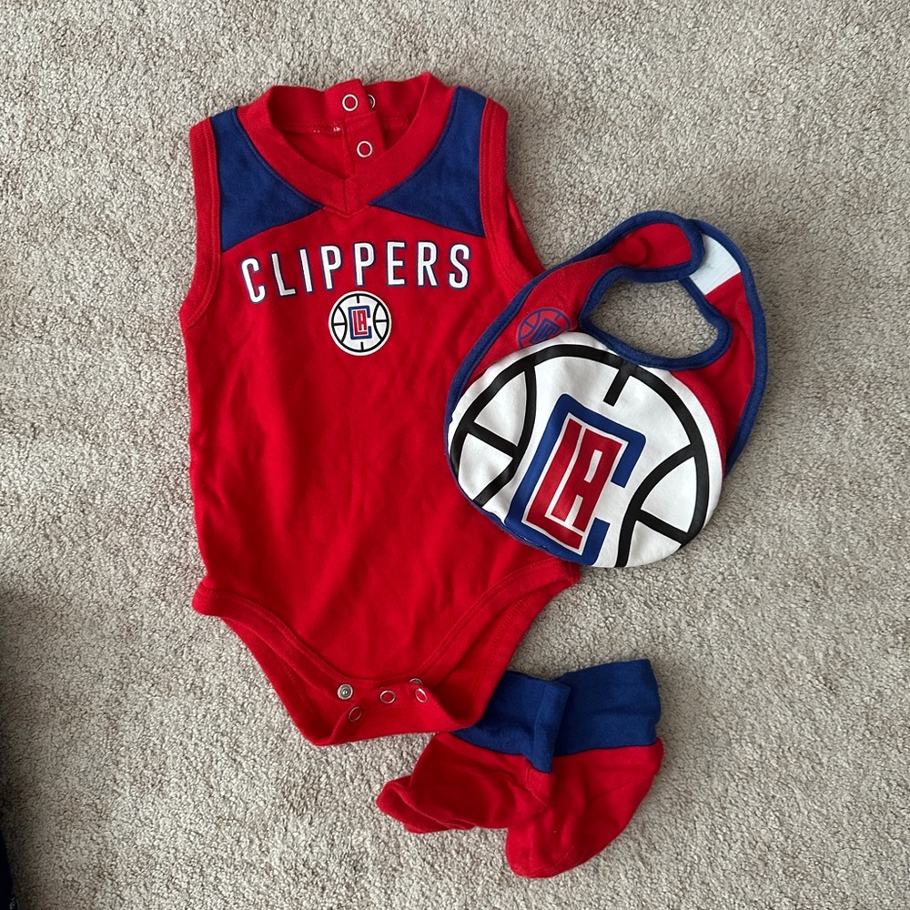 Clippers Baby Onesie Set with Bib and Socks